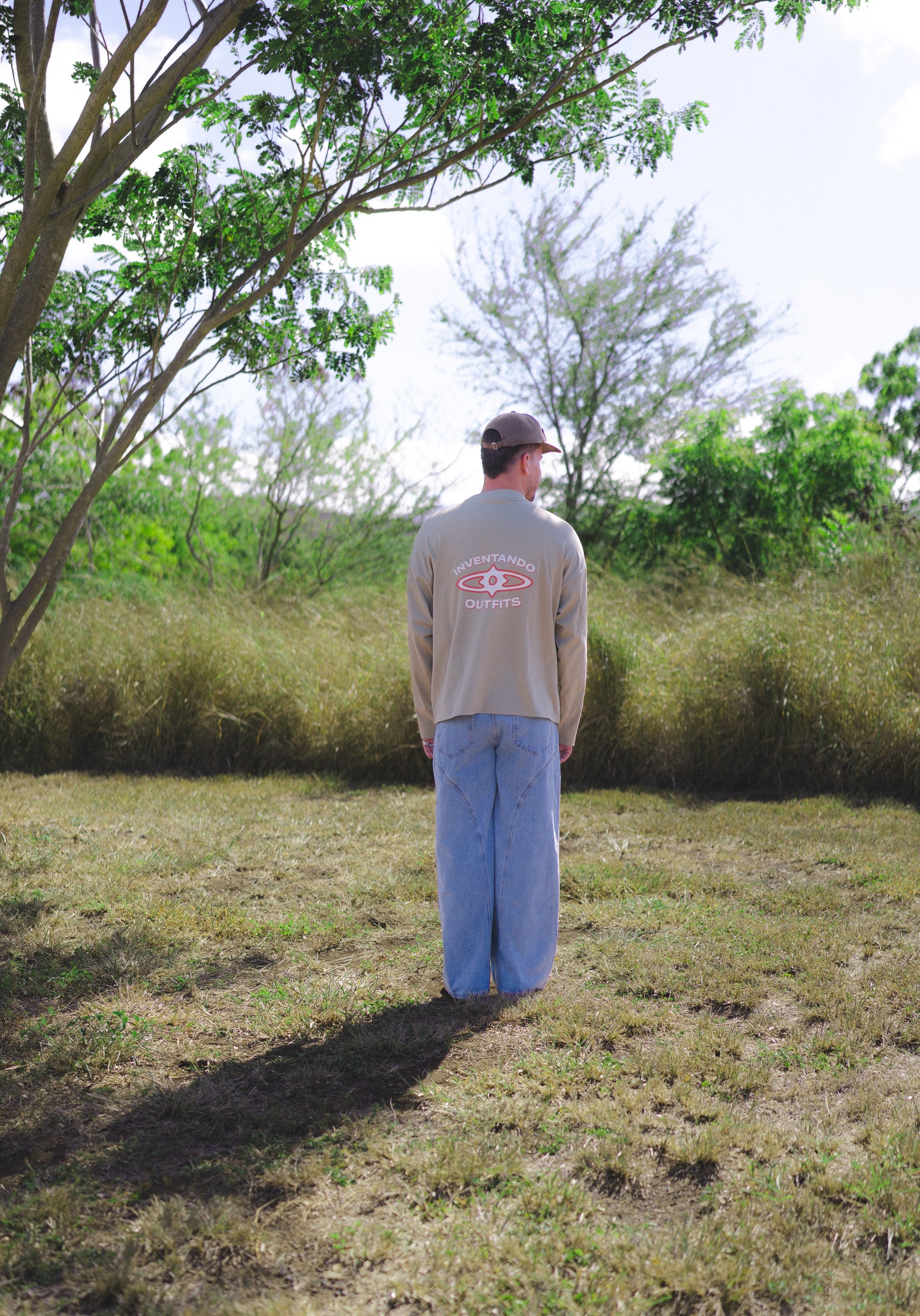 un pdf escondido longsleeve | olive sand