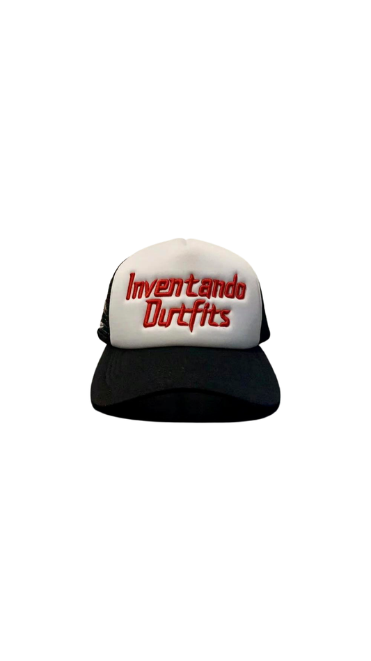 Inventando Outfits Trucker Hat